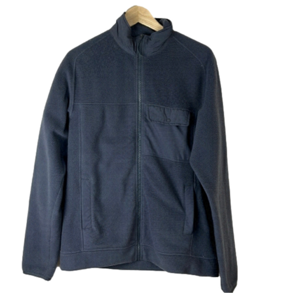 Mountain Hardware grey fleece zip up size small